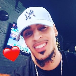 Meet your Posher, Johnathan